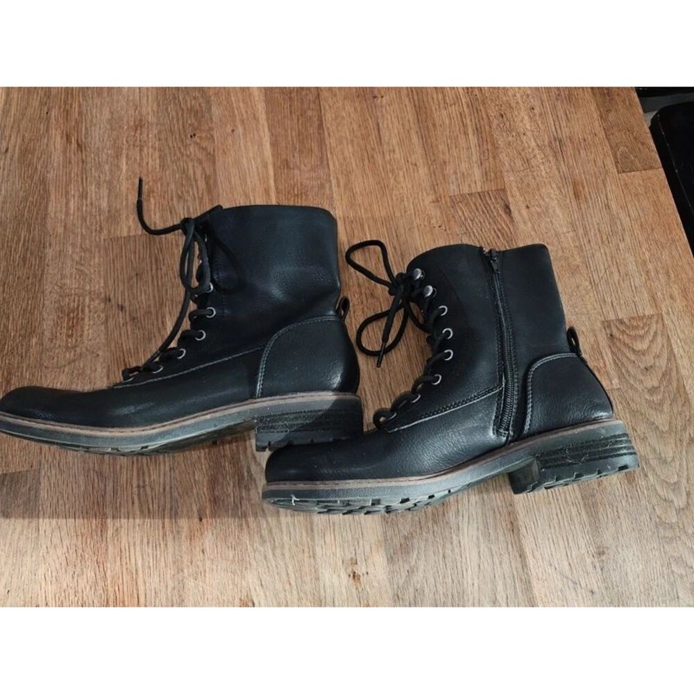 Womans Black lace up combat boots